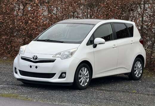 Toyota 1.33 VVT-i Luna Multidrive // Toit Pano