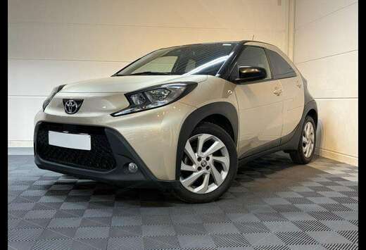 Toyota 1.0 72cv Automatique beige 10/22 42865km Airco ...