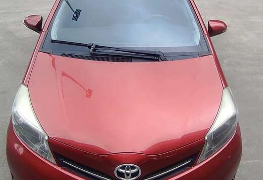 Toyota 1.33 VVT-i  Lounge