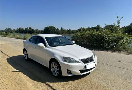 Lexus 220 2.2 D4D D-CAT Business