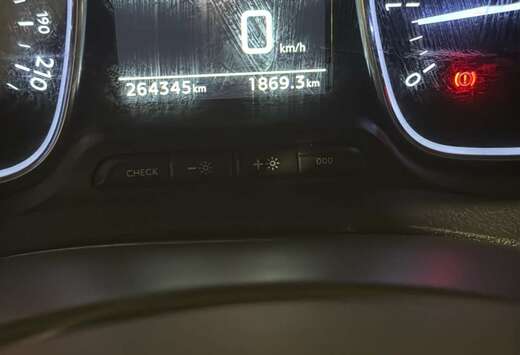 Peugeot 2.0 HDi 229 L2