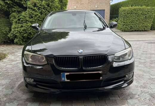 BMW Coupé 325iA