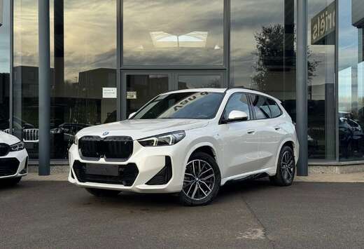 BMW iX1 xDrive30 M Sportpaket