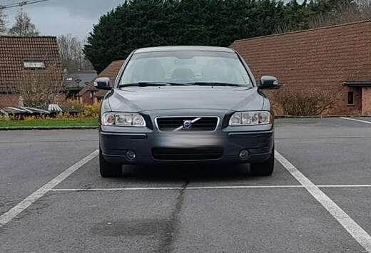 Volvo S60 2.4 Turbo - D Summum
