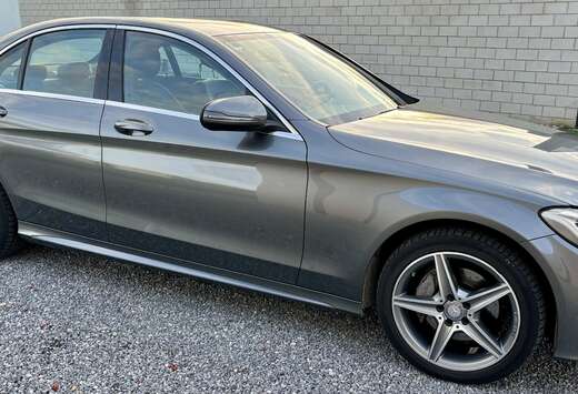 Mercedes-Benz d 4MATIC  AMG Line  AIRMATIC