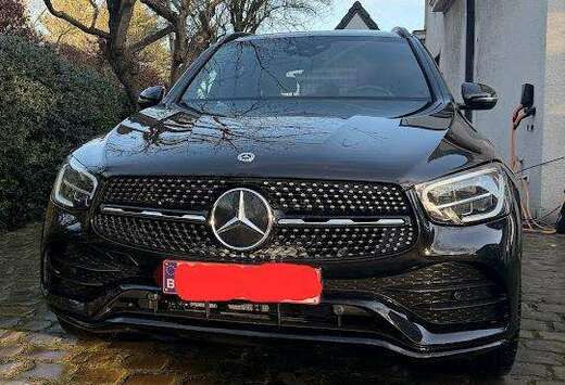 Mercedes-Benz GLC 300 de 4Matic 9G-TRONIC AMG Line
