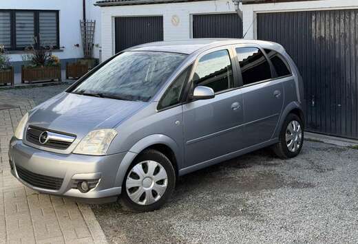 Opel 1.6i ** BOITE AUTO ** PRETE A IMMATRICULER