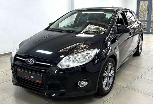 Ford Focus 1.0 EcoBoost ECOnetic Tech. Edition