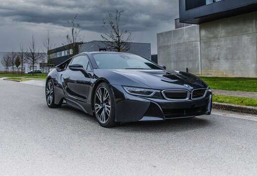 BMW i8 11.6 kWh PHEV