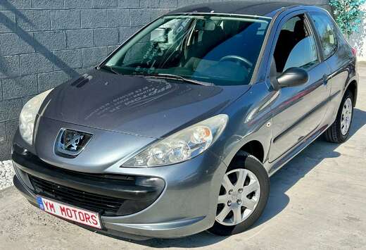 Peugeot 206  1.1i Urban