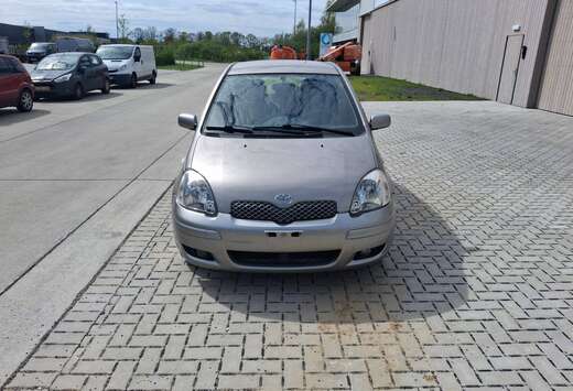 Toyota Yaris 1.0i VVT-i Luna