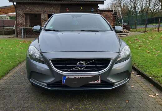 Volvo 2.0 D2 Summum