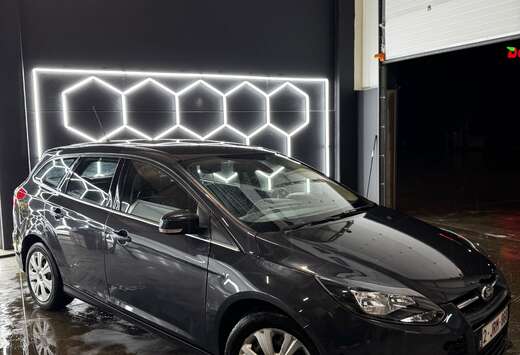 Ford 1.0 EcoBoost ECOnetic Tech. Titanium