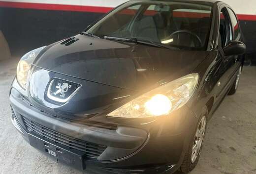 Peugeot 206  1.1i Urban