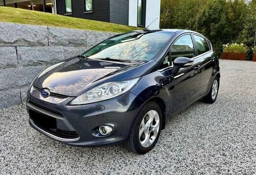 Ford 1.6 TDCi 90 Titanium