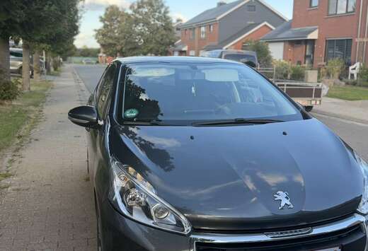 Peugeot 1.2i PureTech Style