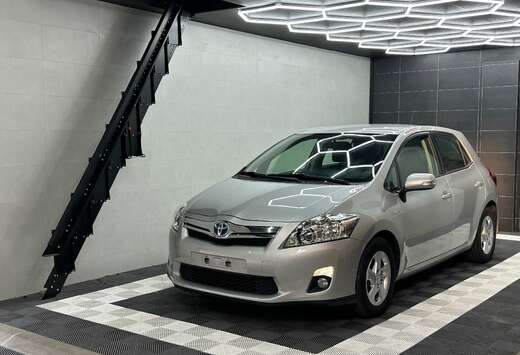 Toyota Auris HEV 1.8i HSD * CAMERA * GPS * GARANTIE *