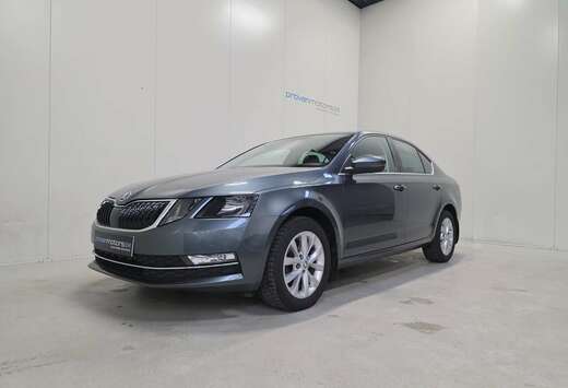 Skoda 1.6 TDI Autom. - Apple CarPlay - Topstaat