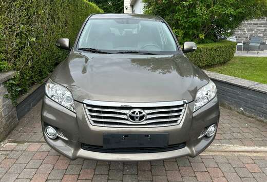 Toyota 2.2D-4D 4x4 DPF PREMIUM CRUISC. LEDER GPS CAME ...