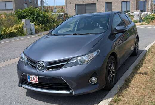 Toyota Auris 1.33i VVT-i Dynamic