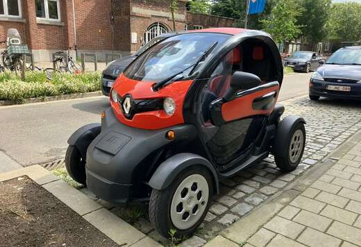 Renault Twizy 45 Color red