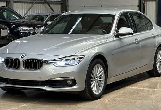 BMW 320iAS LUXURY LINE