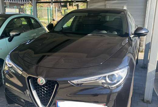 Alfa Romeo 2.0 T AWD Super (EU6d-TEMP)
