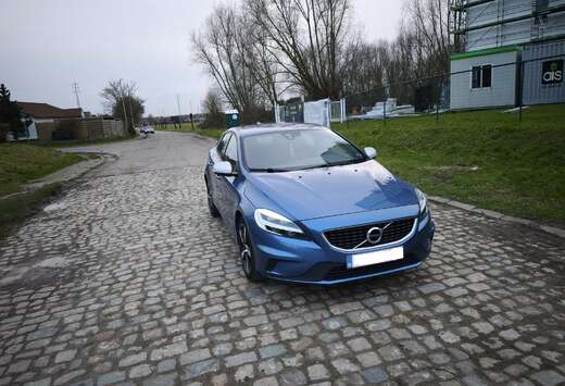 Volvo V40 D2 R-Design Geartronic