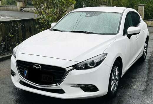 Mazda 1.5i Skydrive