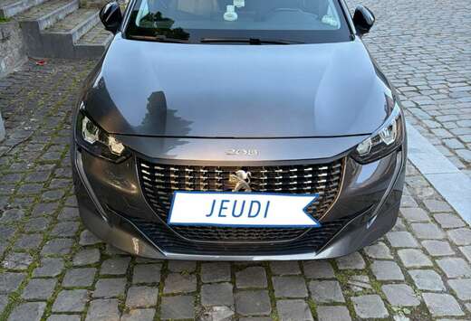Peugeot 1.2i PureTech Style (EU6.4)