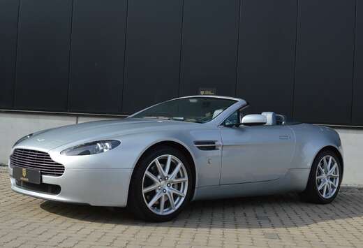 Aston Martin Vantage 4.3i Roadster Full Aston service