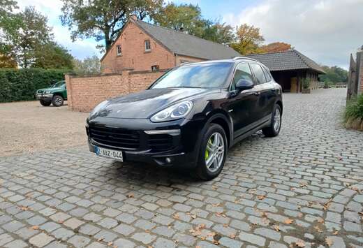 Porsche Cayenne S Hybrid Tiptronic S