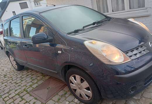 Nissan 1.4i 16v Acenta