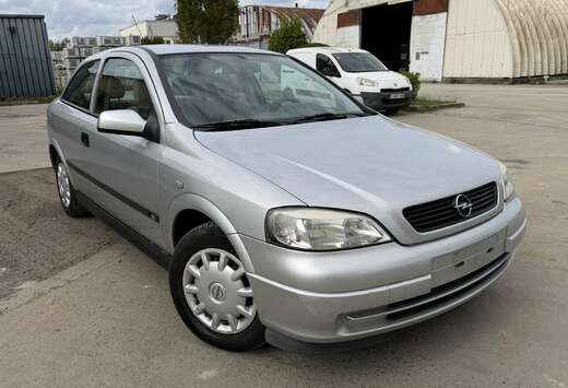 Opel 1.2i XE 16v Comfort