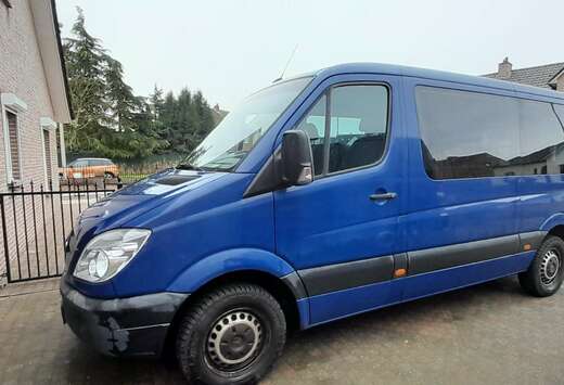 Mercedes-Benz 211 CDI Sprinter 902.622