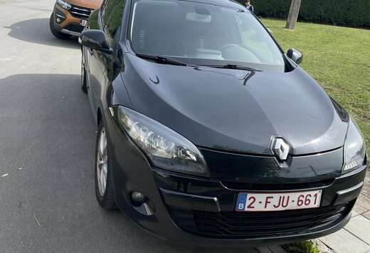 Renault Mégane III dCi 110 FAP eco2 Dynamique Champi ...