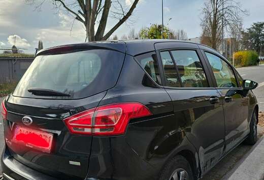 Ford B-Max 1.0 EcoBoost Titanium S