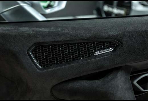 Lamborghini TECNICA LP640-2 V10XPEL5Y WARRANTY MAINTE ...