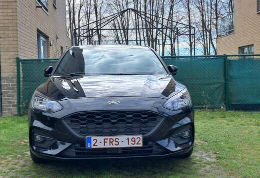 Ford Focus Active 1.0 EcoBoost Business