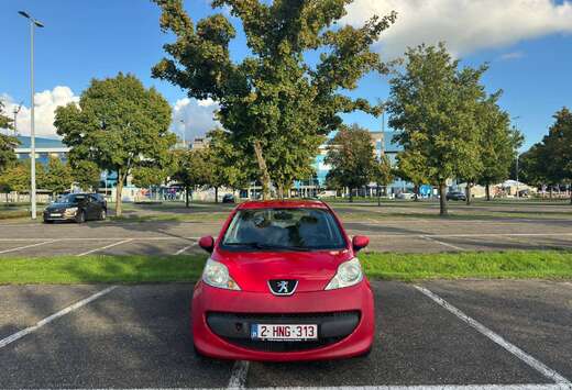 Peugeot 107 1.0i 12v Urban