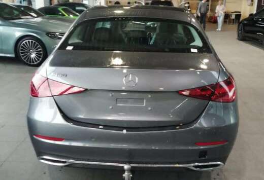 Mercedes-Benz C 180 9G-TRONIC Avantgarde Advanced