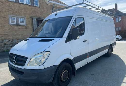 Mercedes-Benz 313 2.1 CDI A2H2