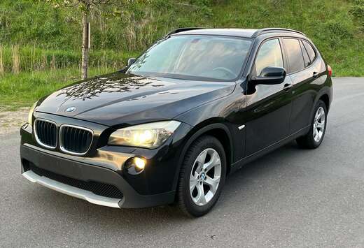 BMW X1 2.0 dA sDrive18 / Automaat / Xenon...