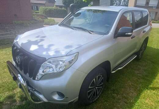 Toyota Land Cruiser 2.8 D-4D Active