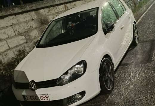 Volkswagen Golf 1.6 CR TDi BlueMotion DPF