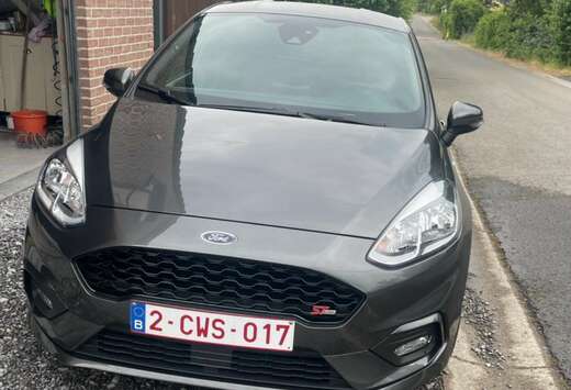 Ford ST LINE - Sortie de pot akrapovic