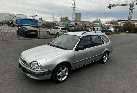 Toyota 1.3i AIRCO JANTE ALUMINIUM VÉHICULE ALLEMAND