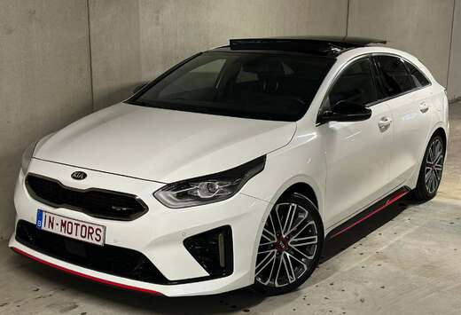 Kia 1.6I  GT LINE  PANO  SPORT UITLAAT  AUTOMAAT