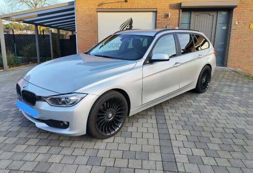 BMW Touring 318 d
