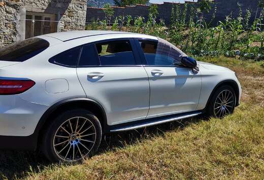 Mercedes-Benz Coupe, comme neuf